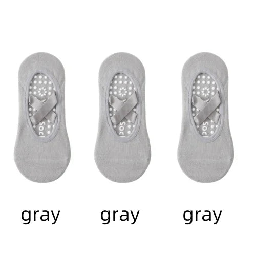 Elevate Yoga Socks™